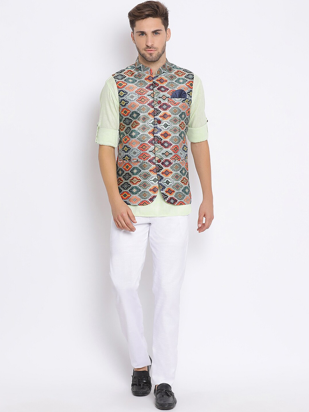 

hangup trend Men Geometric Printed Pure Cotton Kurta & Churidar With Nehru Jacket, Yellow