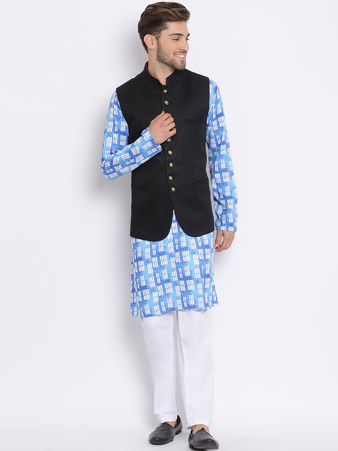 

Hangup Men Geometric Printed Kurta with Pyjamas With Nehru Jacket, Black