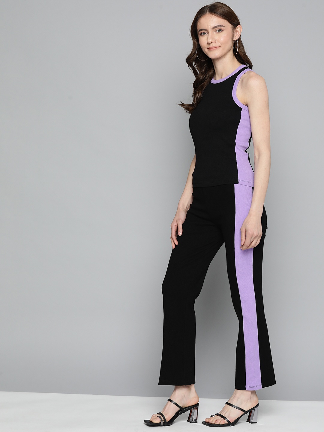 

VividArtsy Women Purple & Black Colourblocked Top with Trousers