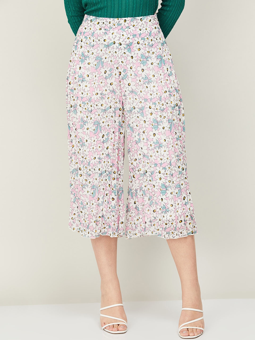 

Ginger by Lifestyle Women Floral Printed Culottes Trousers, Pink