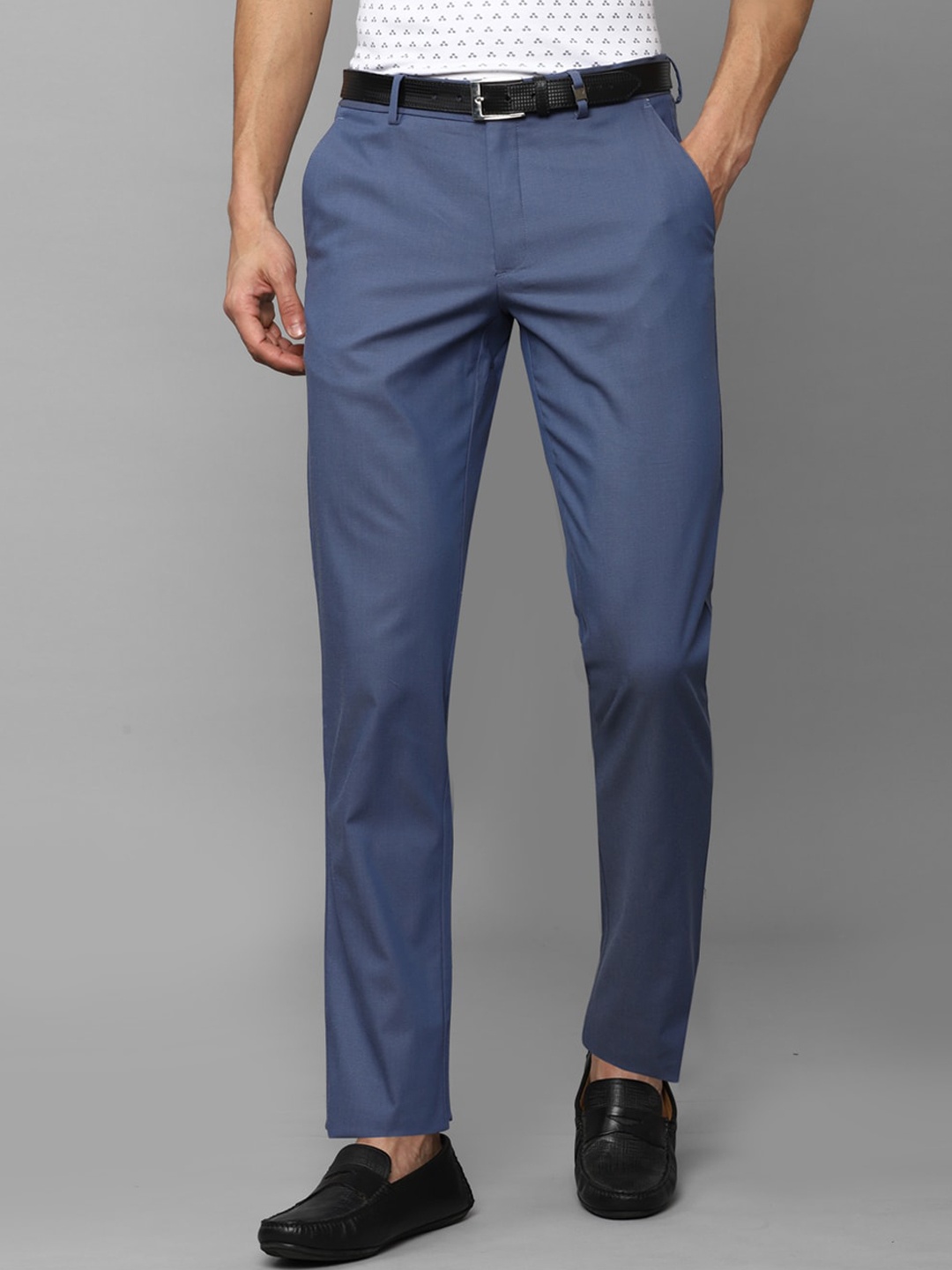 

Louis Philippe Sport Men Slim Fit Trousers, Blue