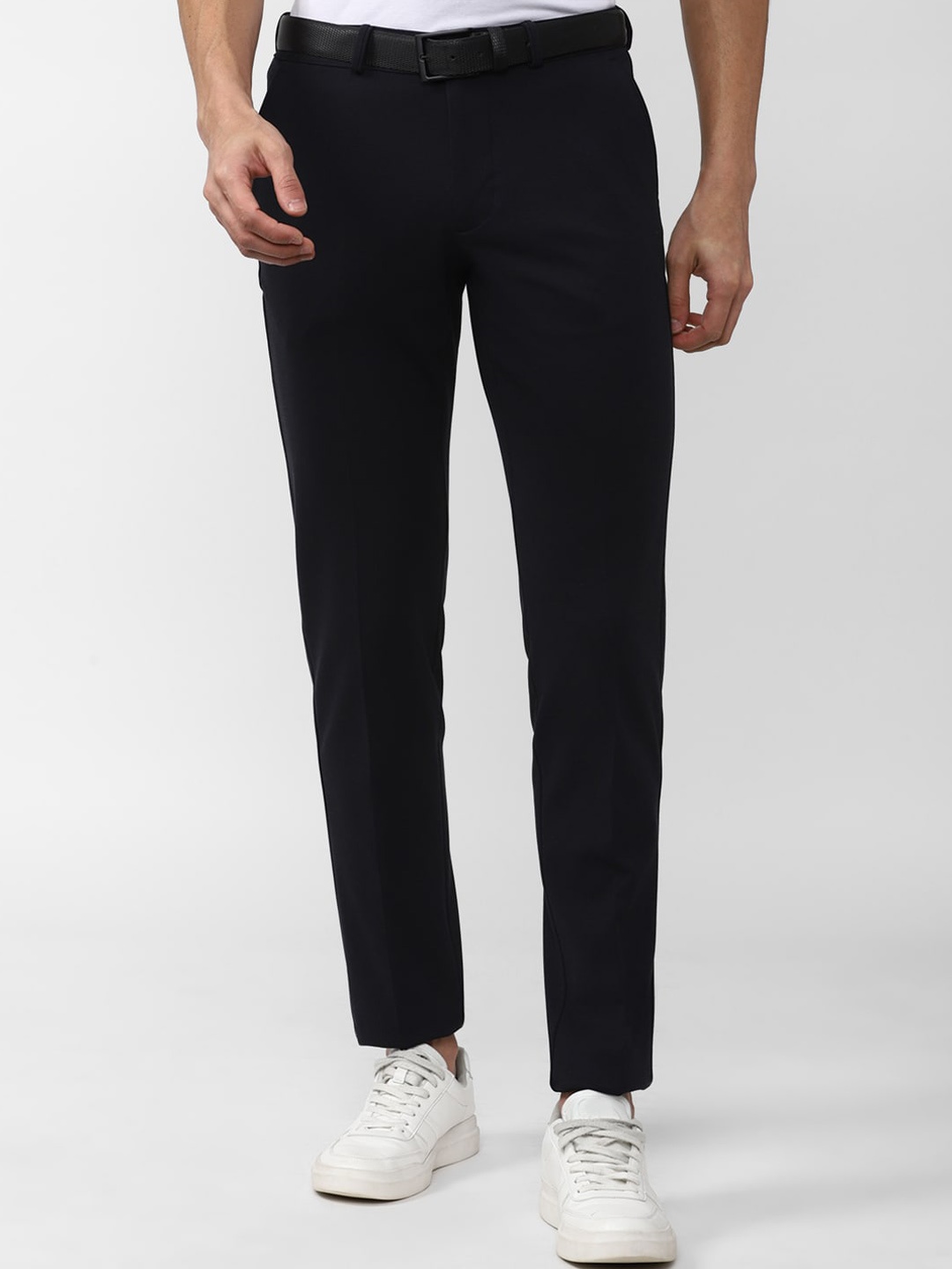 

Van Heusen Sport Men Slim Fit Trousers, Navy blue