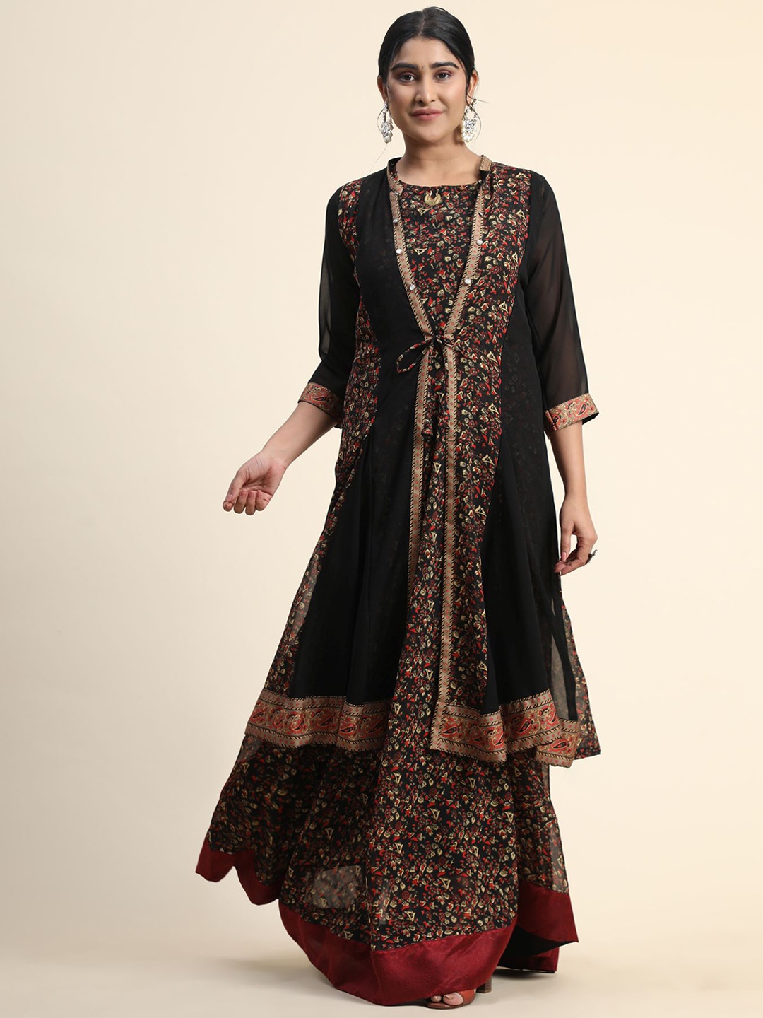 

KALINI Women Floral Printed Kurta with Trousers & Jacket, Black