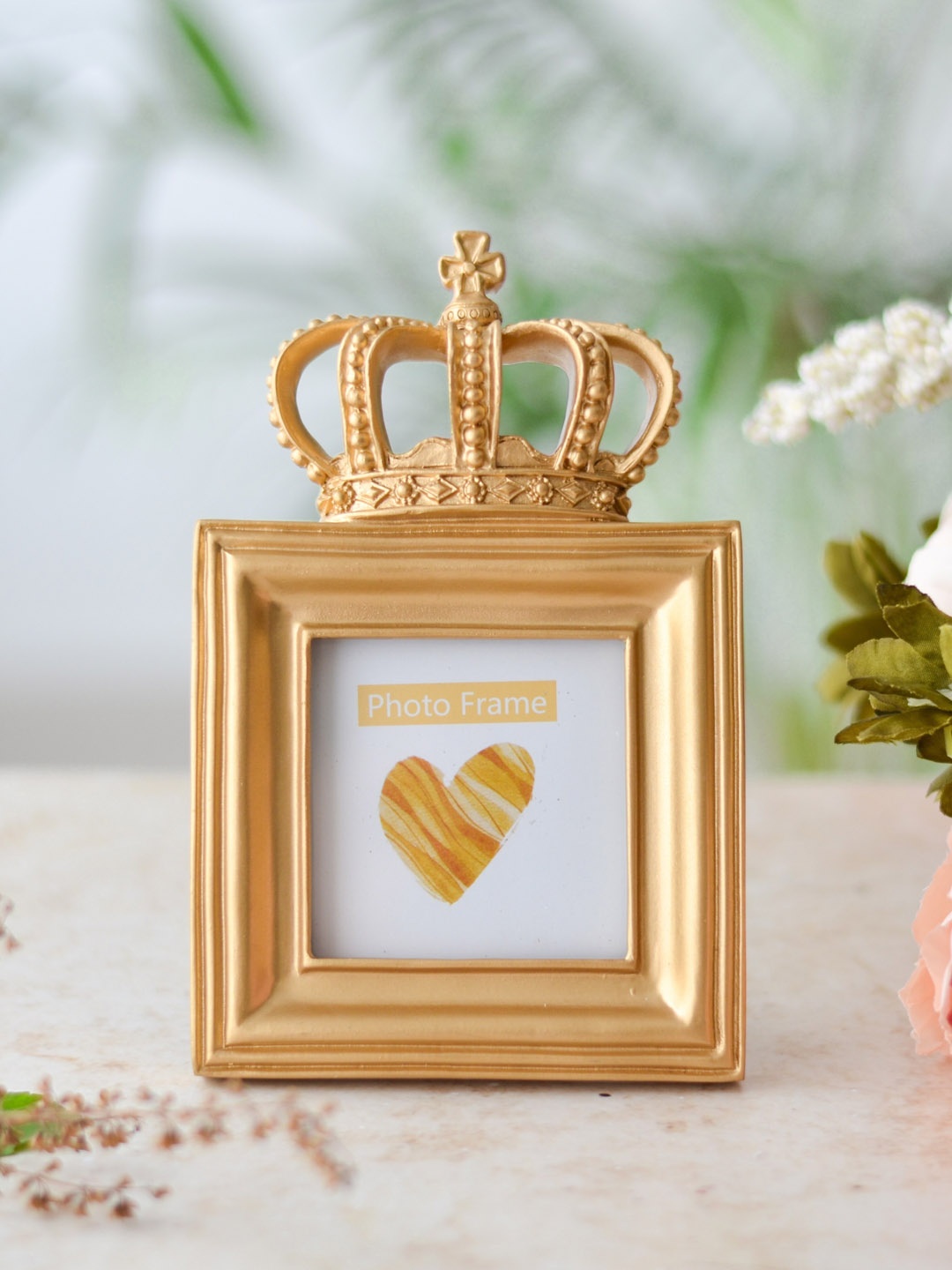 

Nestasia Gold-Toned Crown Eco friendly Photo Frame