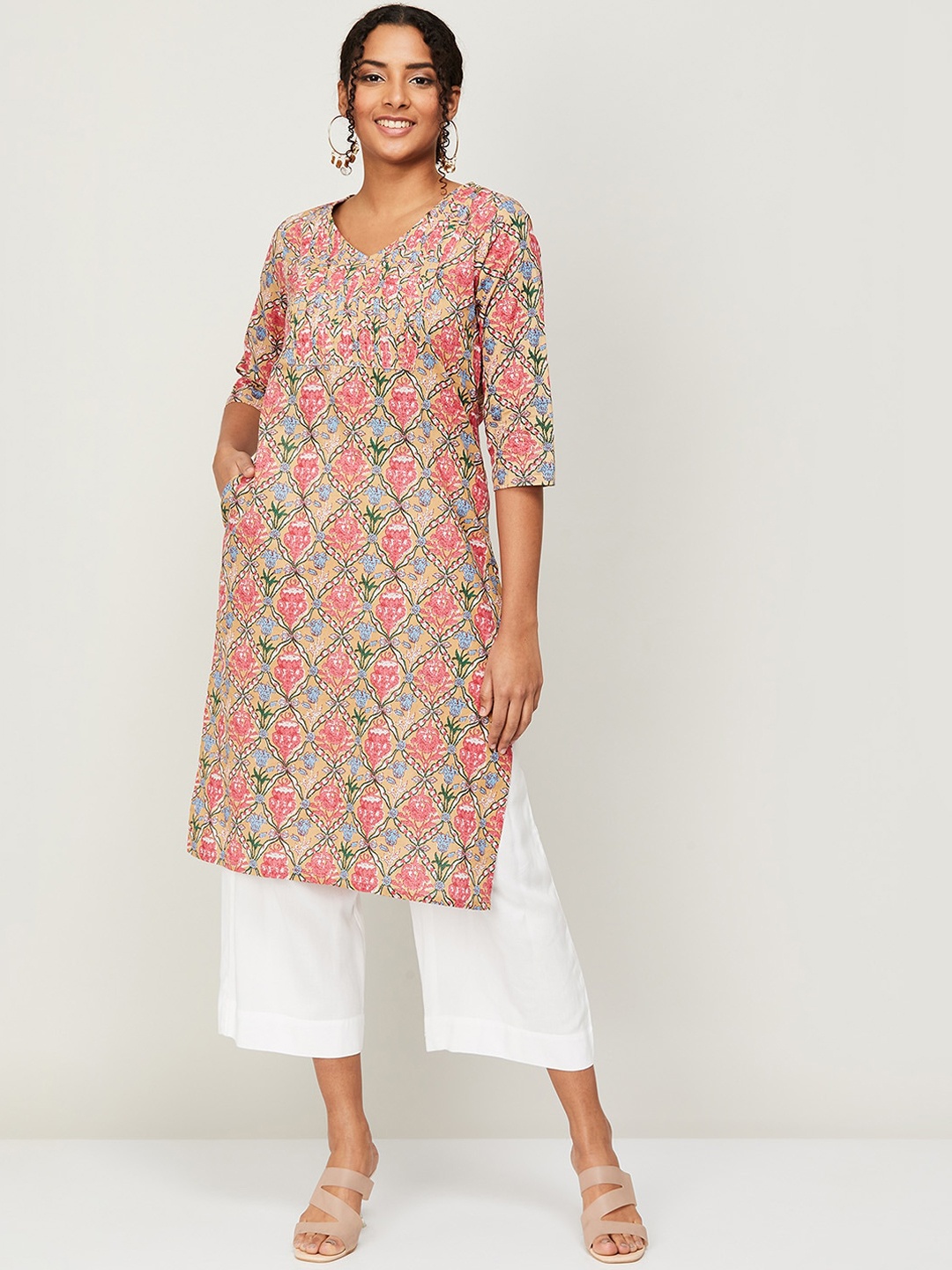 

Melange by Lifestyle Women Ethnic Motifs Printed Pure Cotton Kurta, Beige