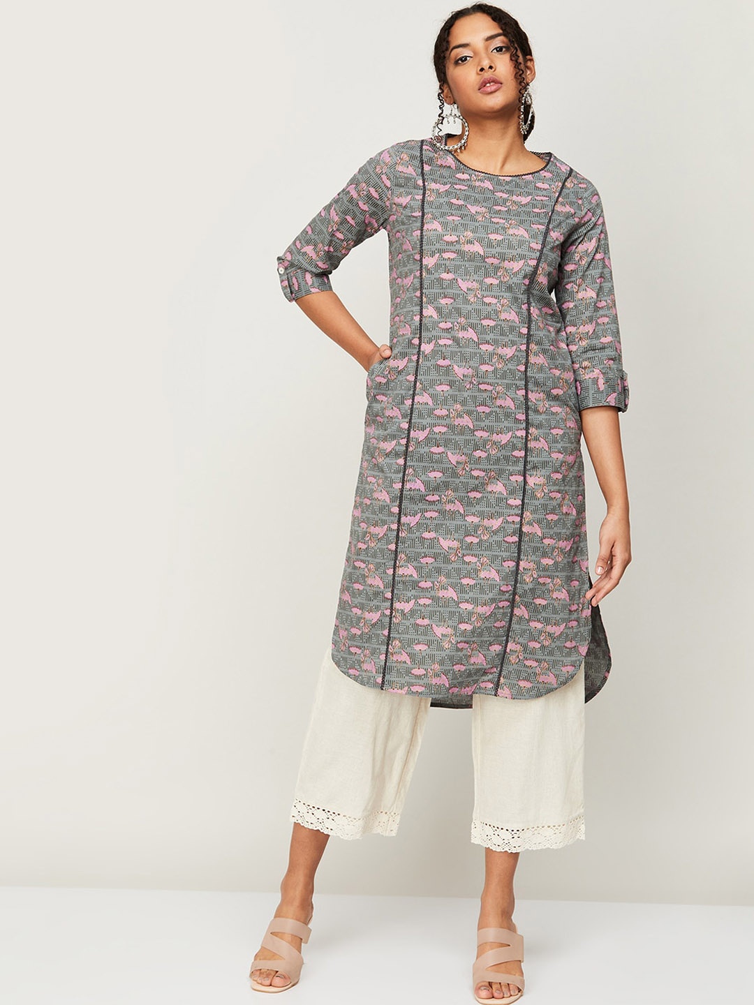

Melange by Lifestyle Women Floral Printed Cotton Kurta, Grey
