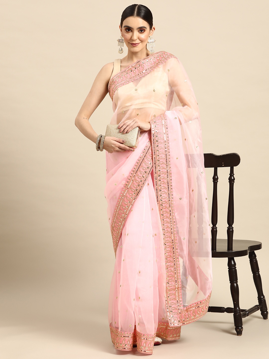 

Anouk Ethnic Motifs Sequinned Organza Saree, Pink