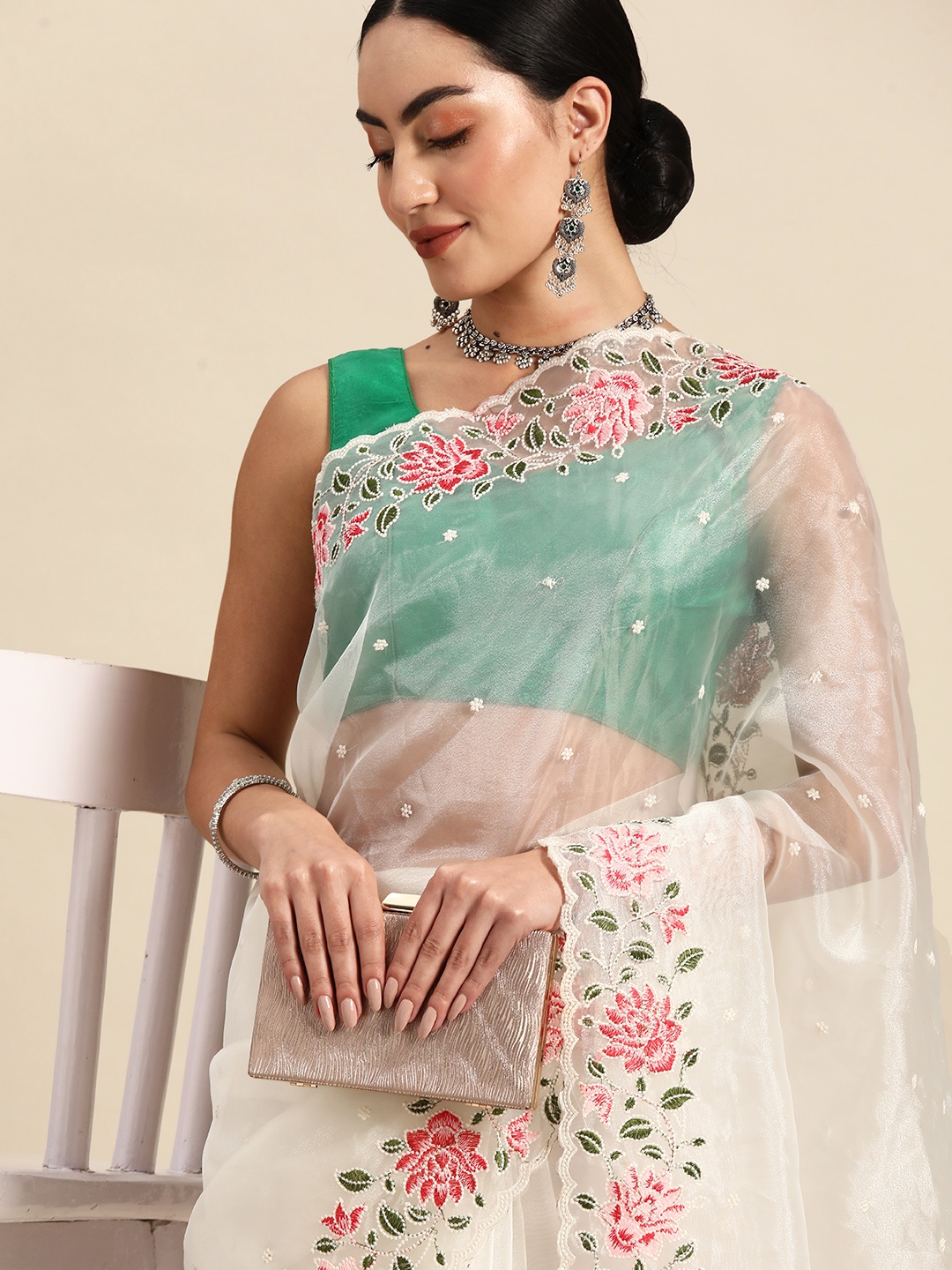 

Anouk Floral Organza Saree, Off white