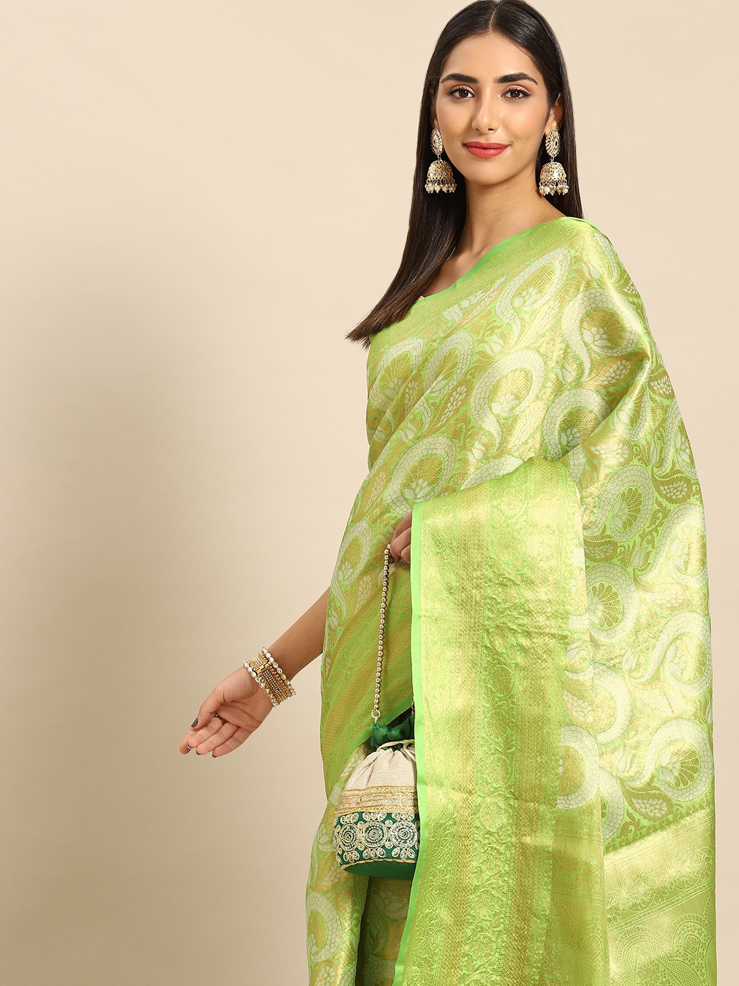 

Anouk Floral Zari Silk Blend Kanjeevaram Saree, Green