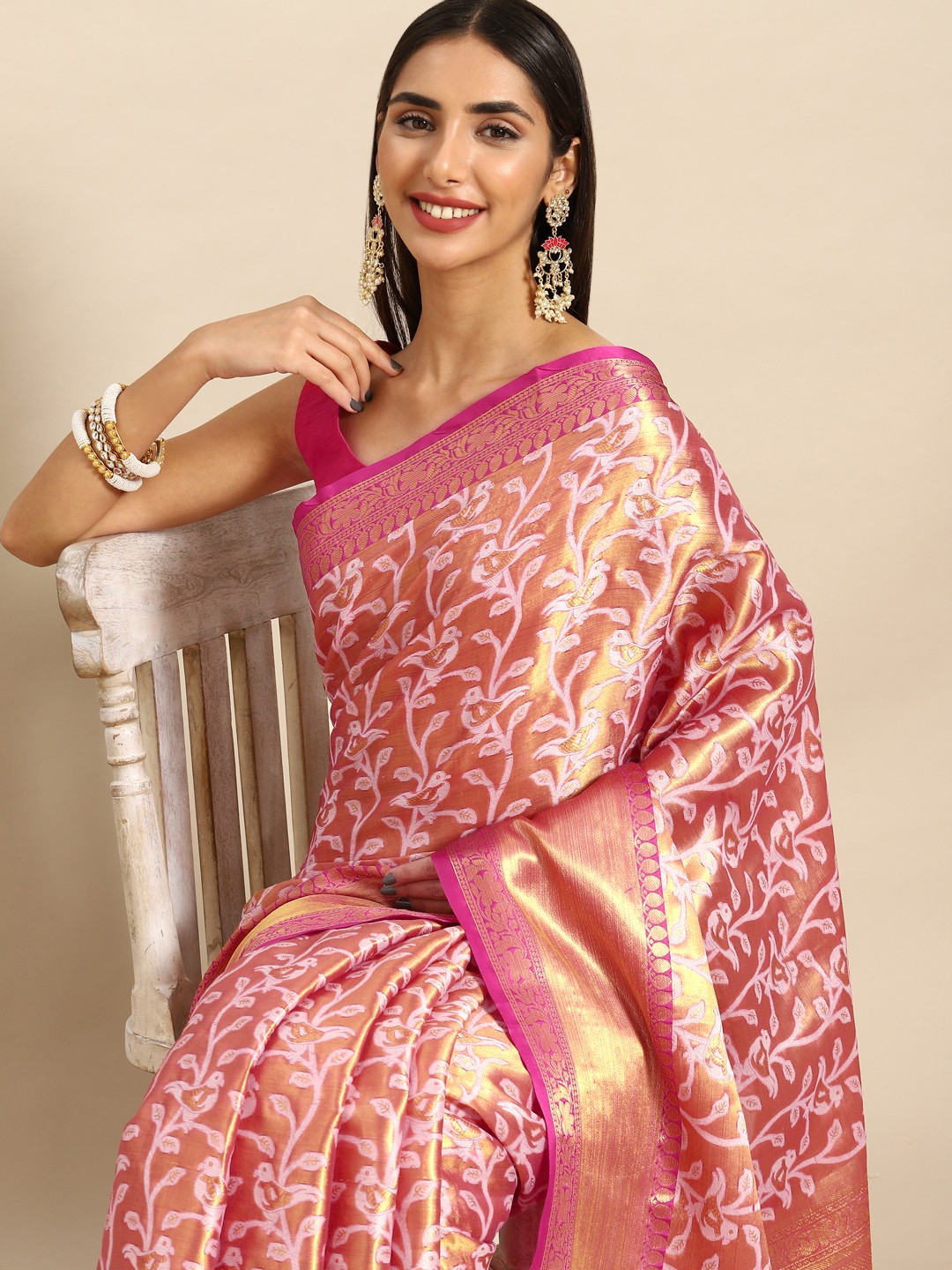 

Anouk Floral Zari Silk Blend Kanjeevaram Saree, Pink