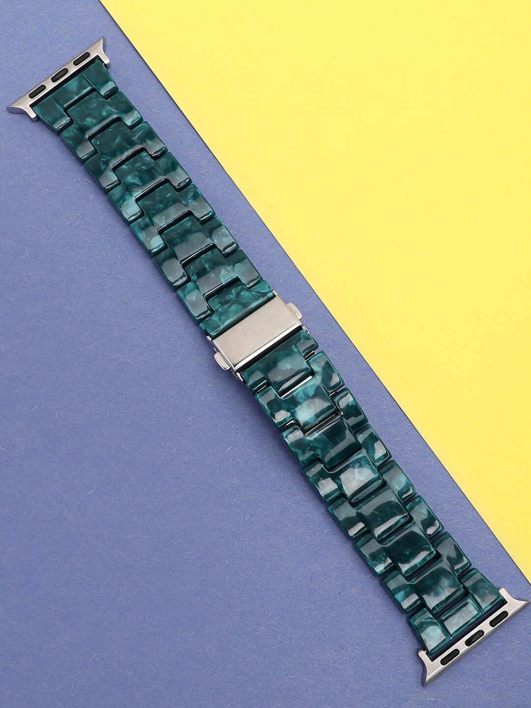 

HAUTE SAUCE by Campus Sutra Textured Acrylic Watch Strap, Green