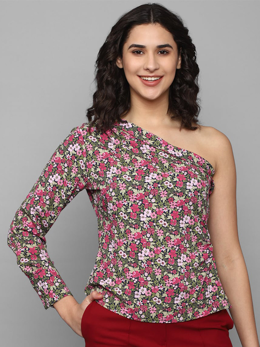 

Allen Solly Woman Floral Print One Shoulder Top, Maroon