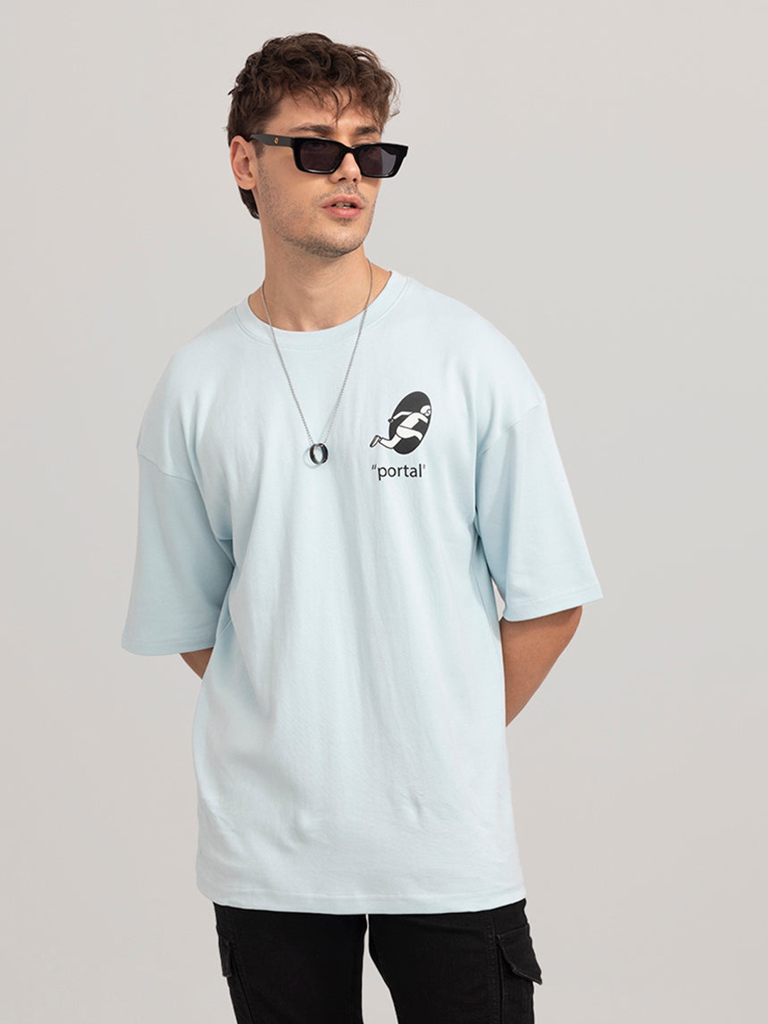 

Snitch Men Typography Printed Drop-Shoulder Sleeves Cotton Oversize T-shirt, Blue