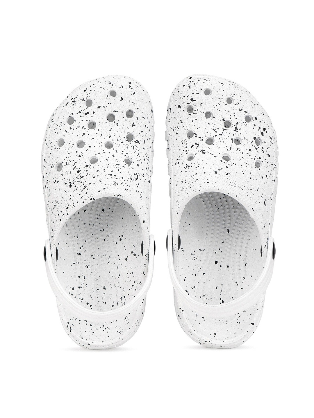

BERSACHE Men Printed Rubber Clogs, White
