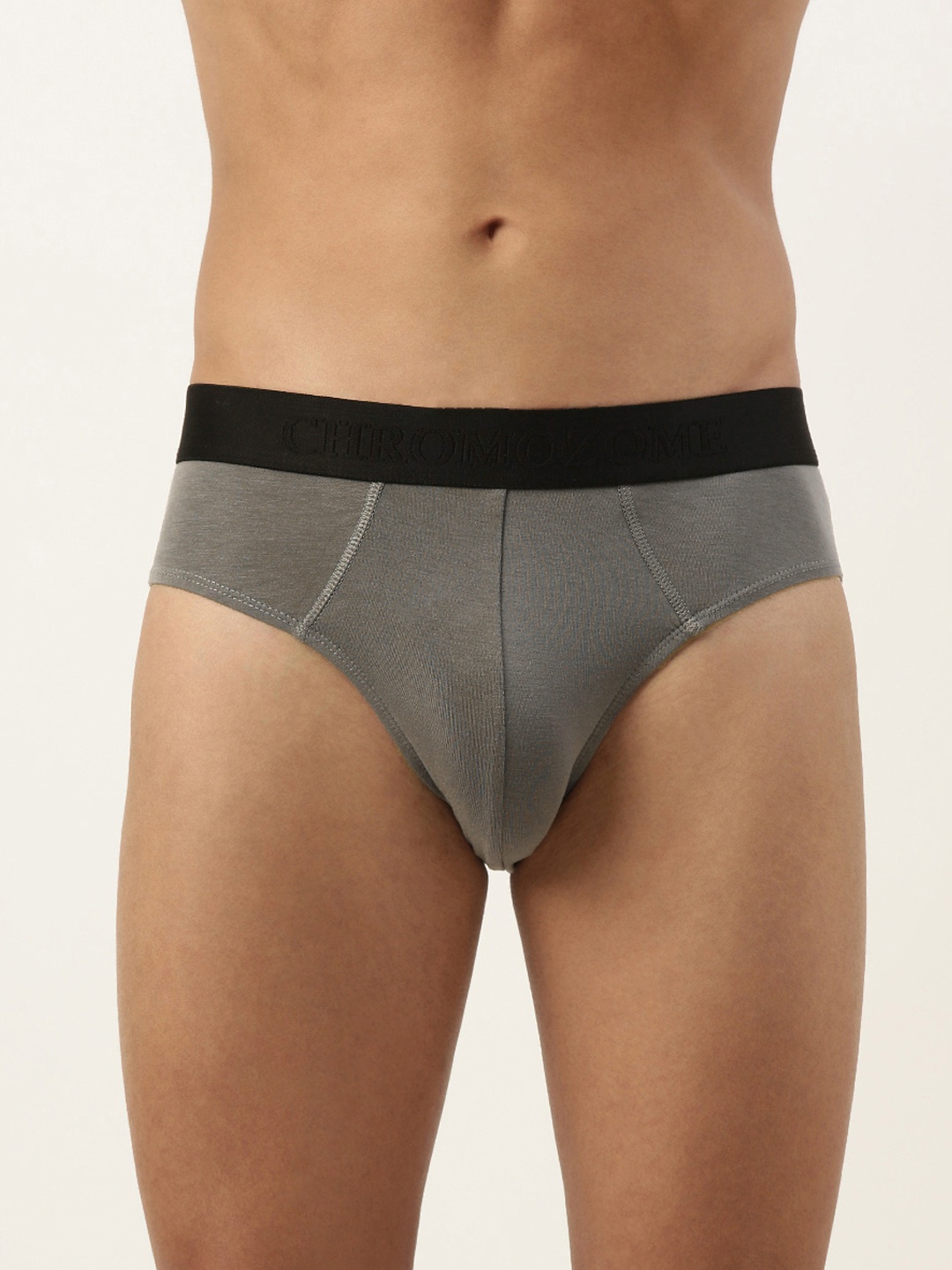 

Chromozome Men Solid Ultra-Premium Micro-Modal Basic Briefs 8902733627351, Grey