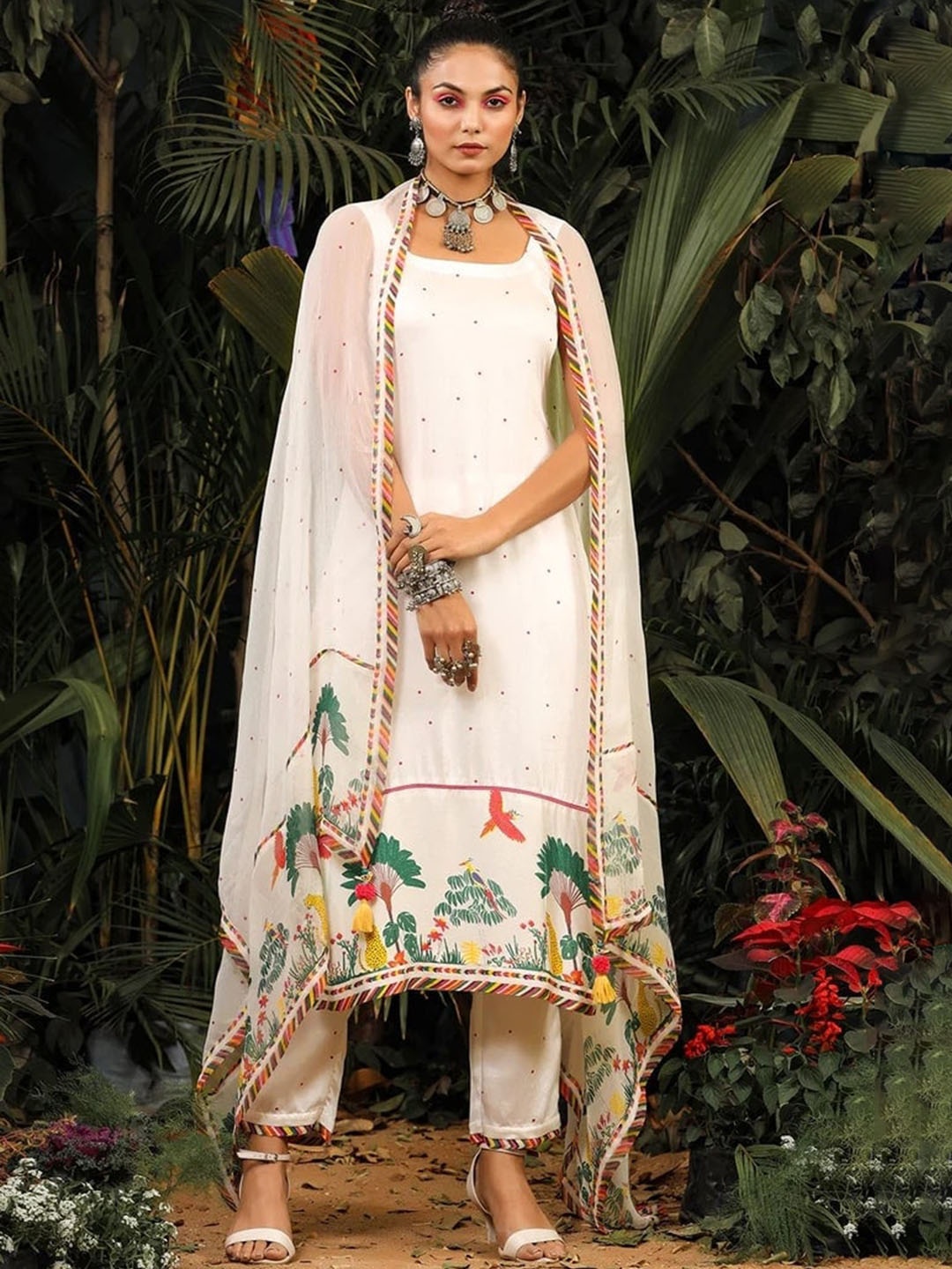 

Baise Gaba Women Ethnic Motifs Printed Indie Prints Satin Kurta, White