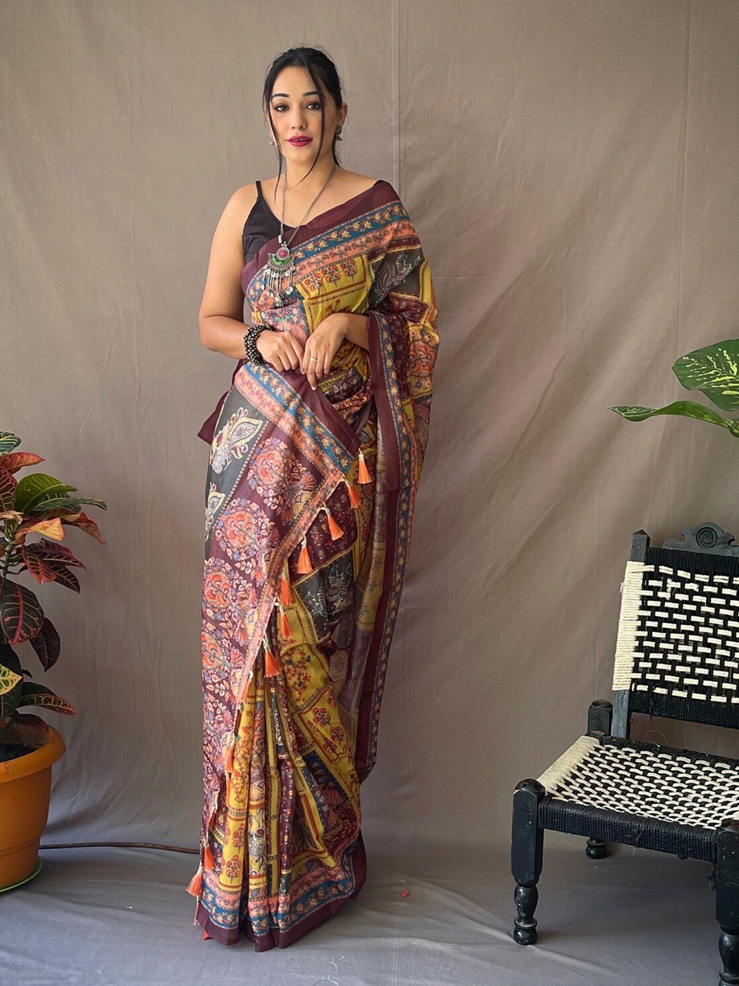 

Exclusiva Kalamkari Pure Cotton Saree, Yellow