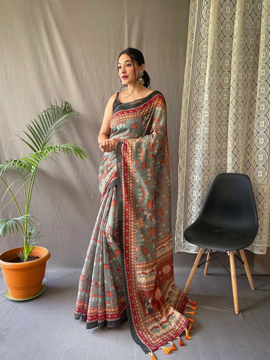 

Exclusiva Kalamkari Pure Cotton Saree, Green
