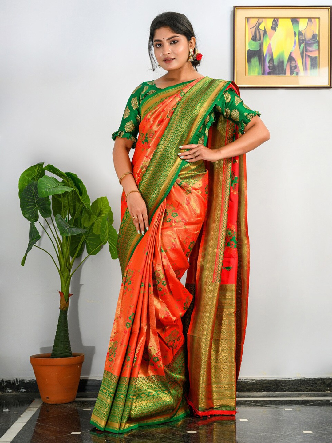 

Exclusiva Floral Woven Design Zari Kanjeevaram Saree, Red