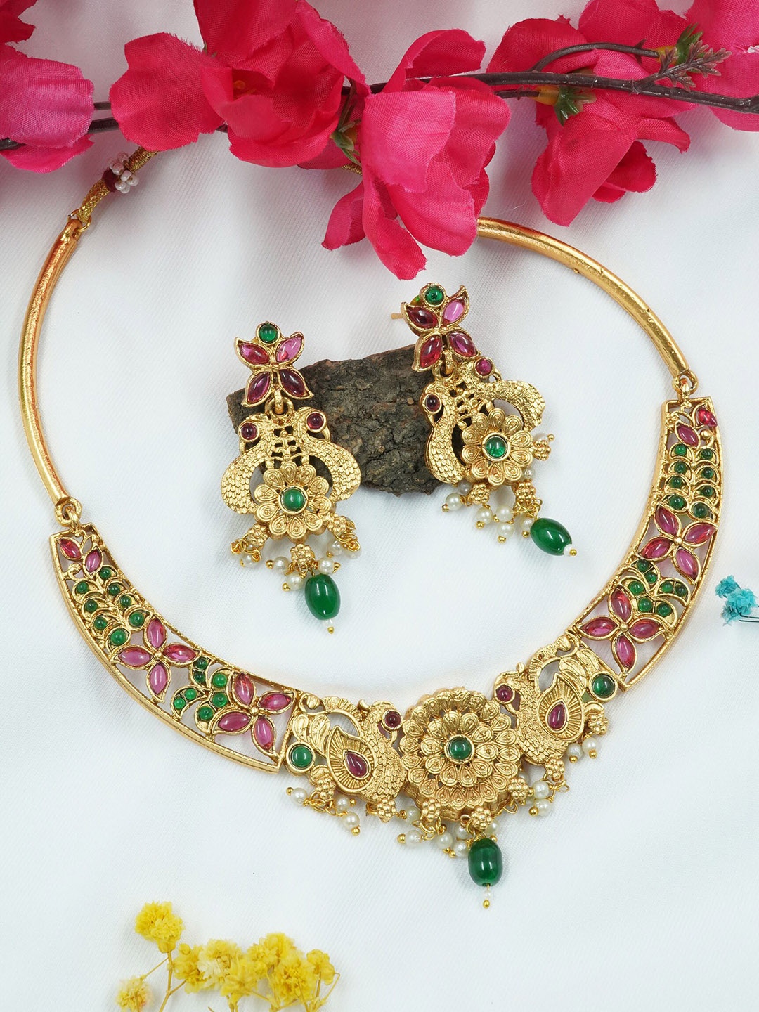 

GRIIHAM Gold-Plated AD-Studded & Beaded Jewellery Set