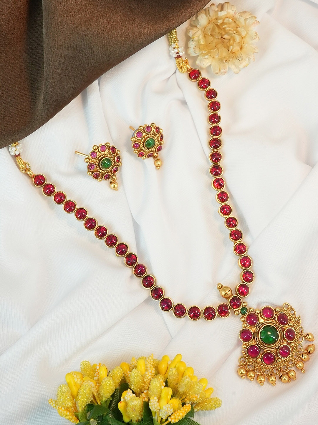 

GRIIHAM Gold-Plated CZ-Studded & Beaded Antique Jewellery Set