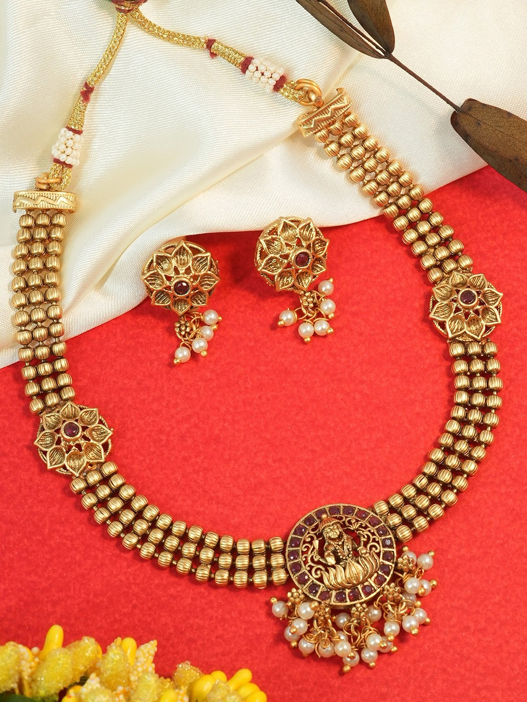 

GRIIHAM Gold-Plated CZ Studded & Pearl Beaded Jewellery Set
