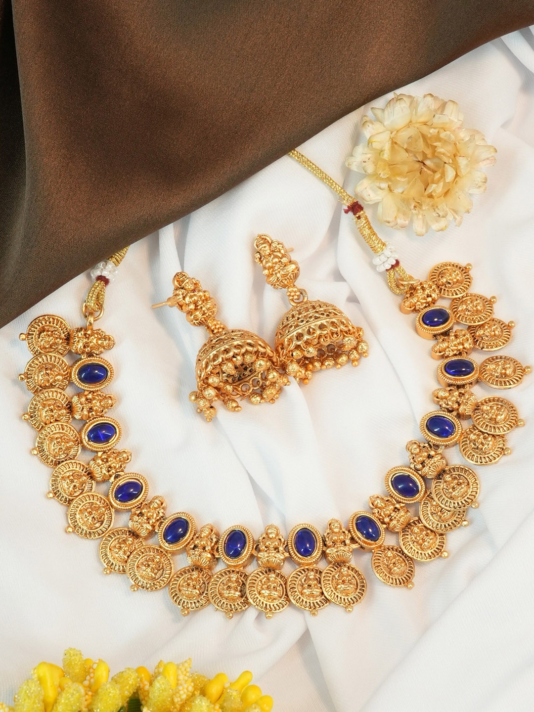 

GRIIHAM Gold-Plated AD-Studded Jewellery Set