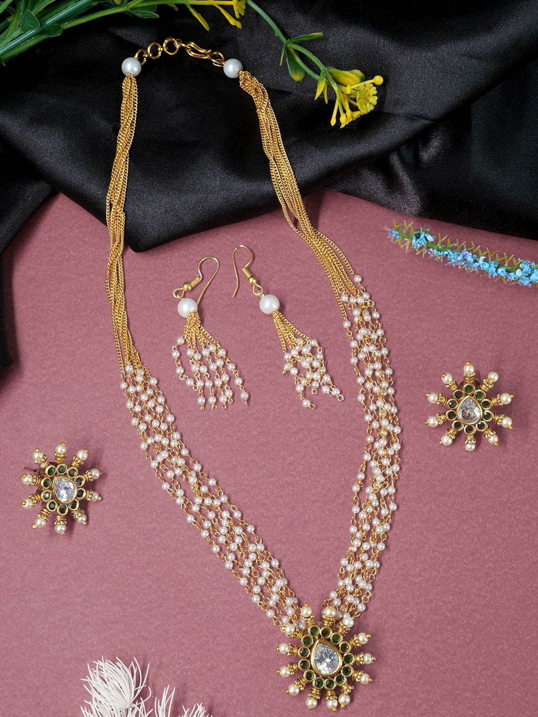 

GRIIHAM Gold-Plated Multilayer Chain Necklace Set