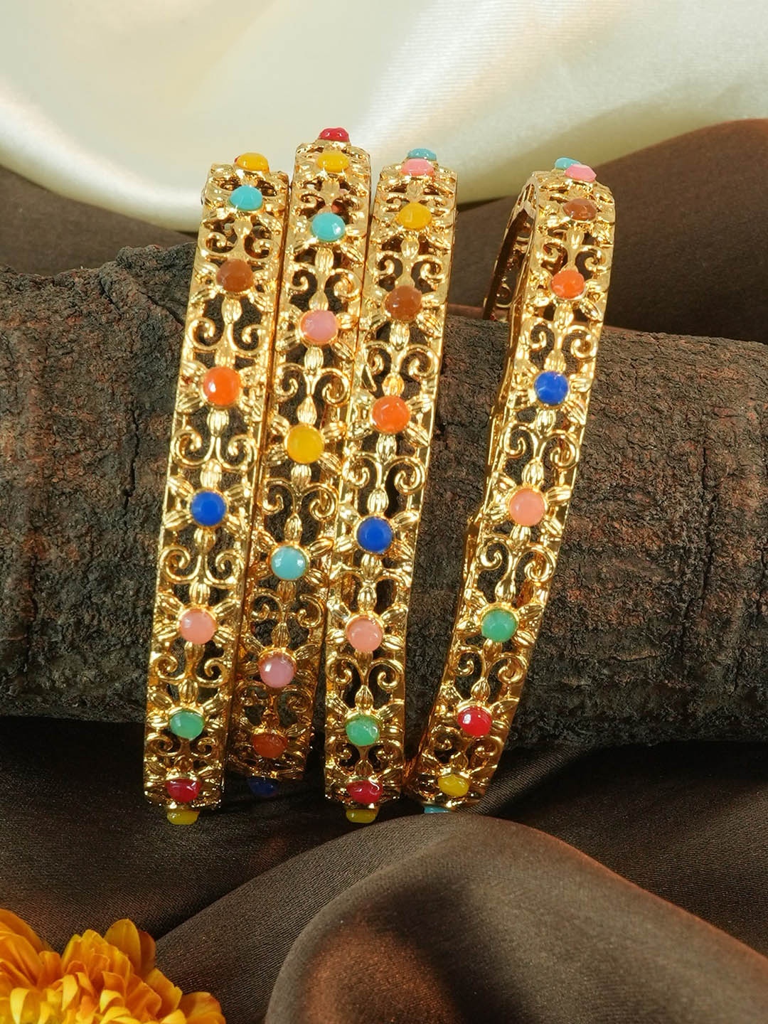 

GRIIHAM Set Of 4 Gold-Plated AD-Studded Bangles, Blue