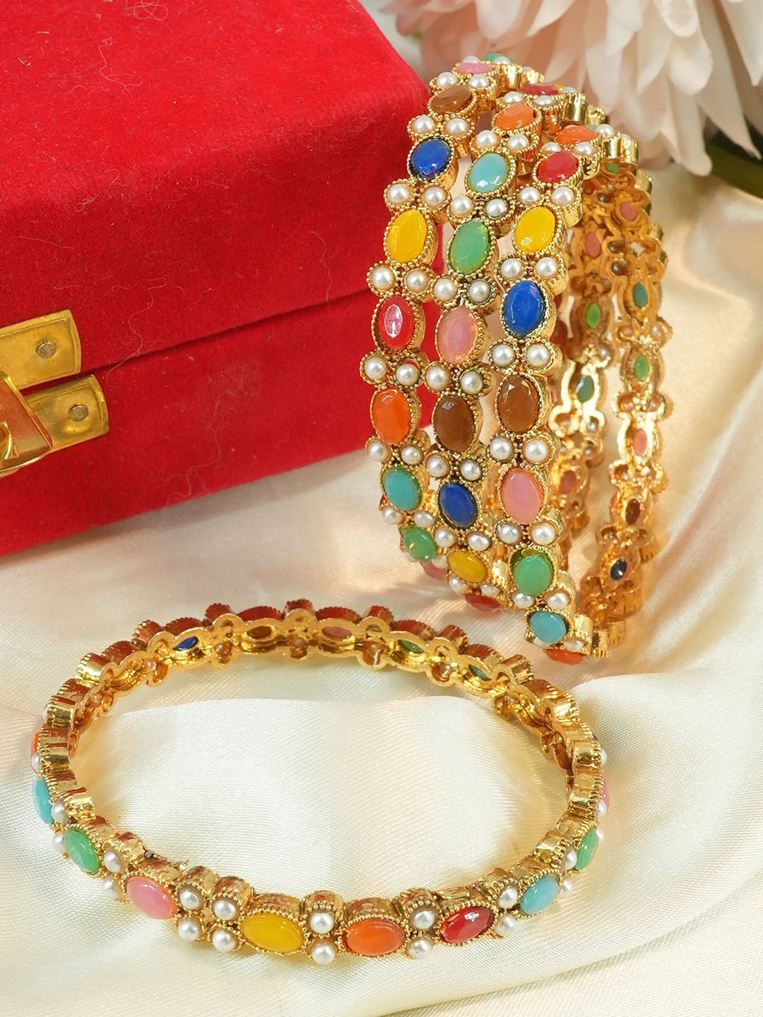 

GRIIHAM Set Of 4 Gold-Plated AD-Studded Bangles, Blue