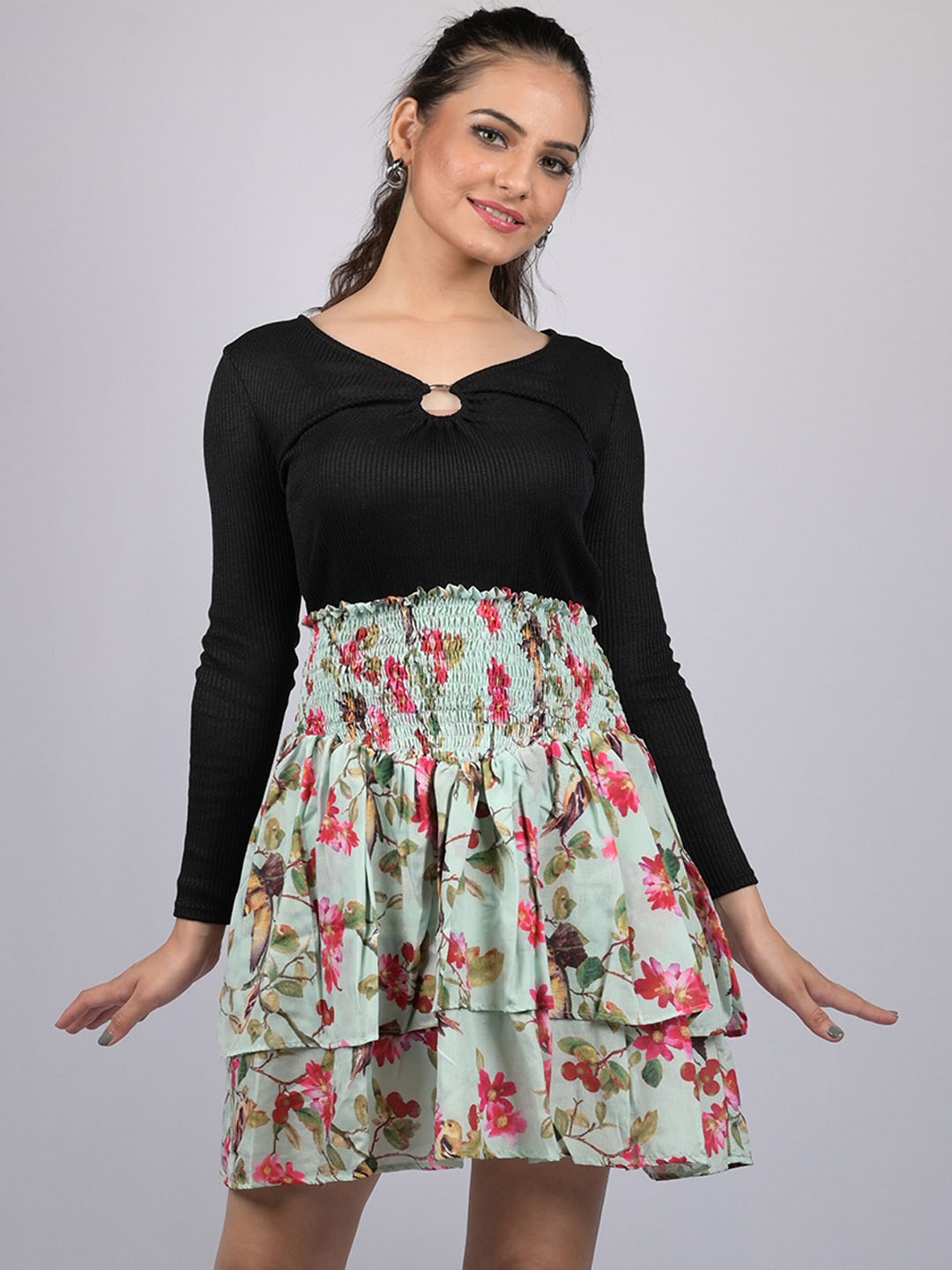 

OWO THE LABEL Floral Printed Flared Above Knee-Length Layered Skirt, Green