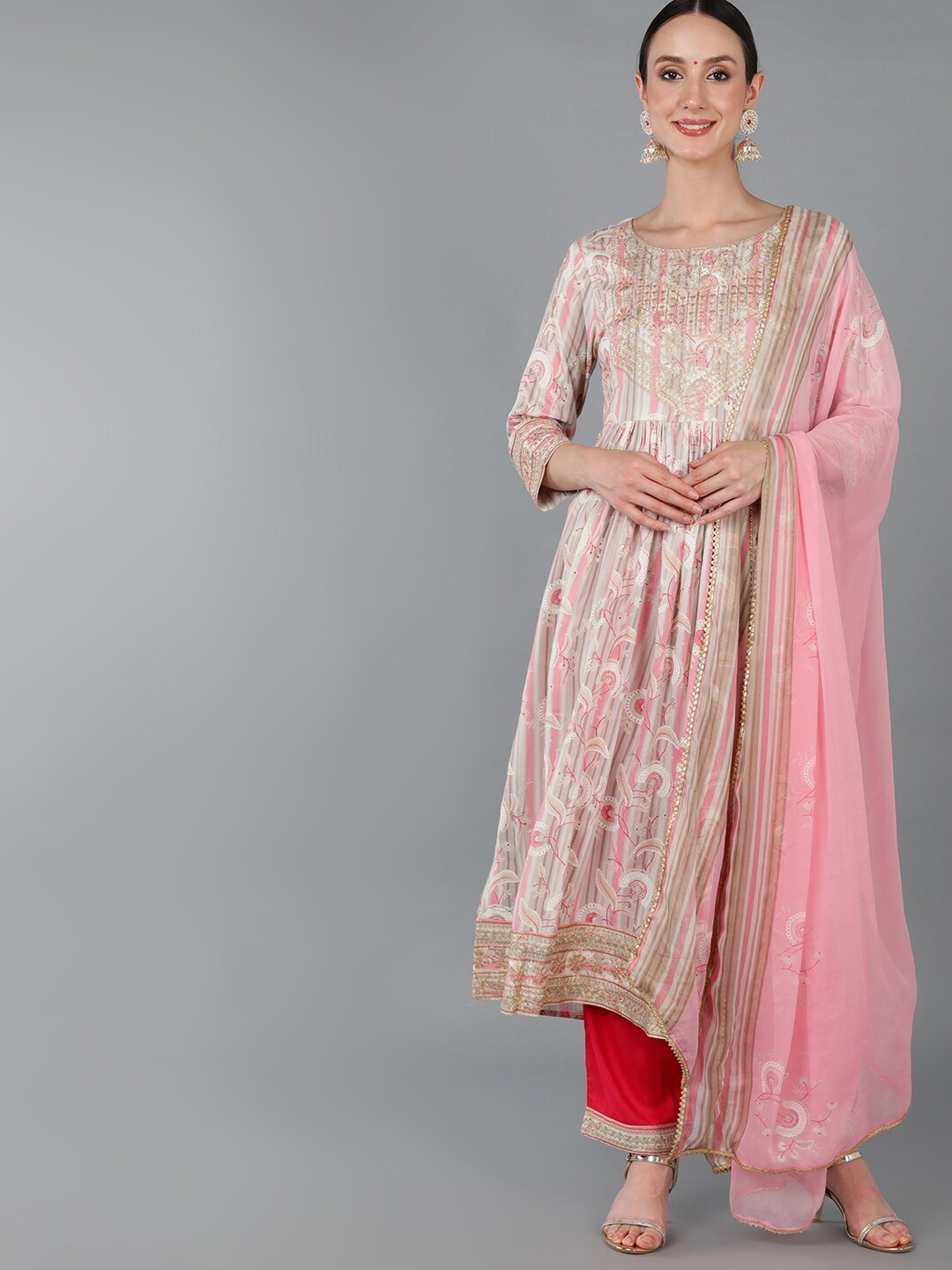 

AHIKA Women Floral Printed Kurta With Trousers & With Dupatta, Beige