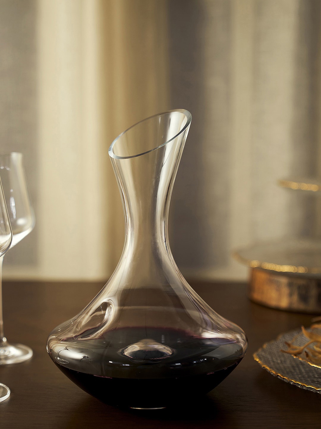 

Pure Home and Living Crystal Clear Transparent Glass Slanting Wine Decanter