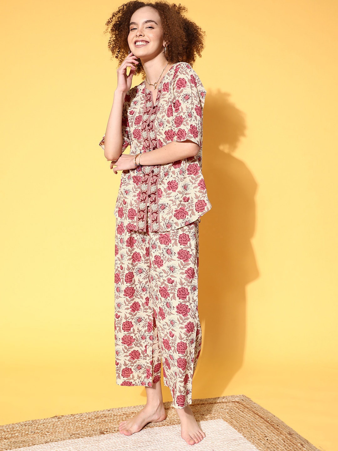 

Katn India Women Floral Printed Pure Cotton Night Suit, Cream