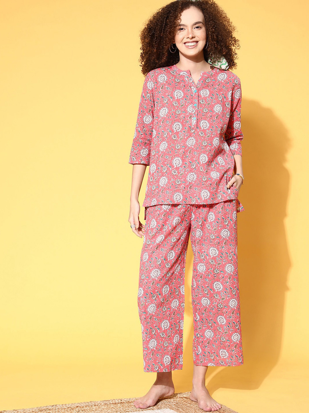 

Katn India Women 2 Pieces Printed Pure Cotton Night suit, Pink