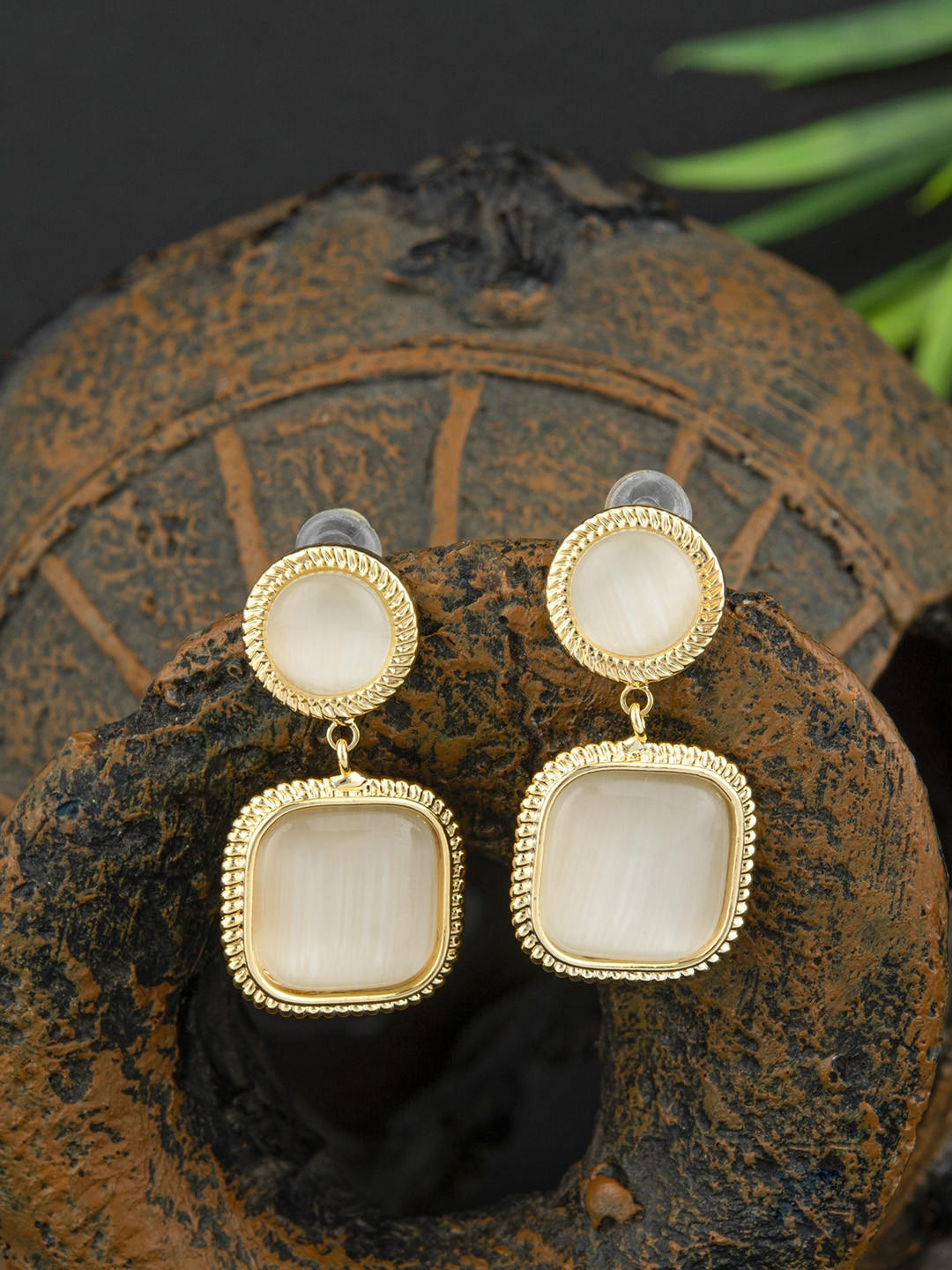 

E2O Contemporary Drop Earrings, Gold