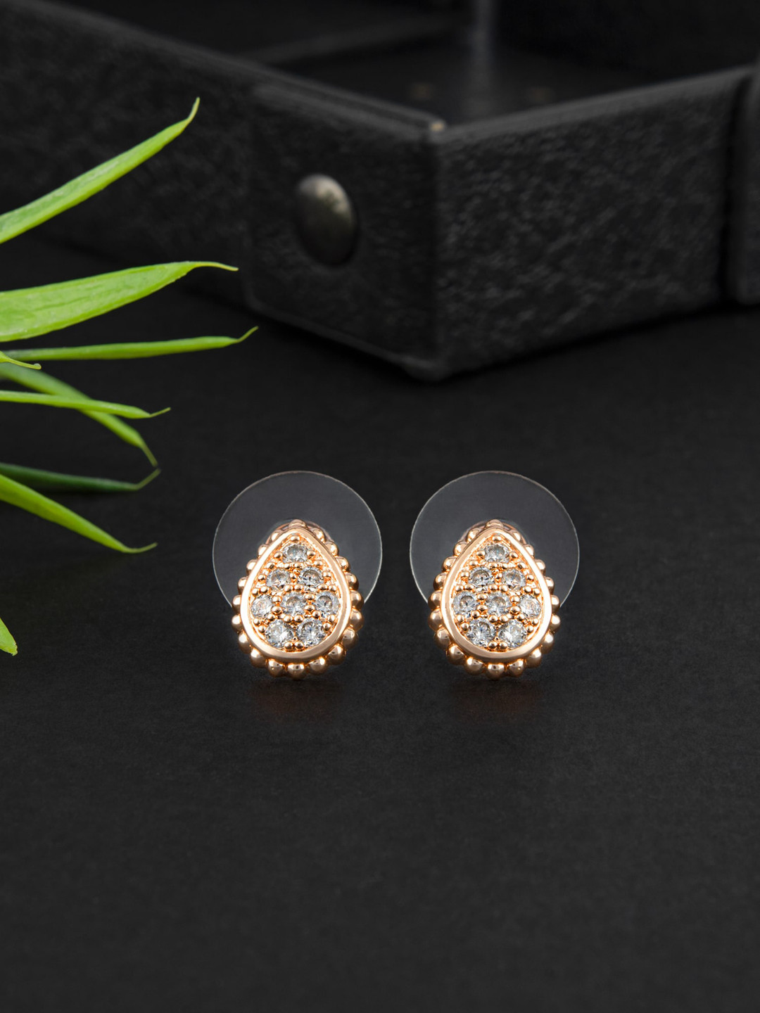 

E2O Gold-Plated Contemporary Studs Earrings