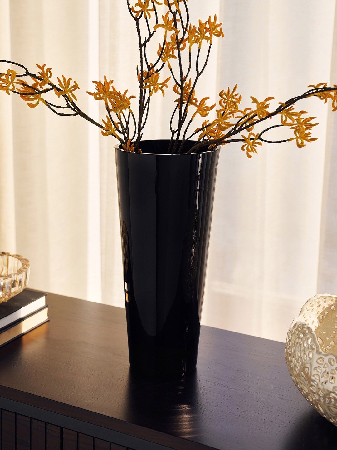 

Pure Home and Living Black Glossy Finish Funnel Shaped Glass Vase