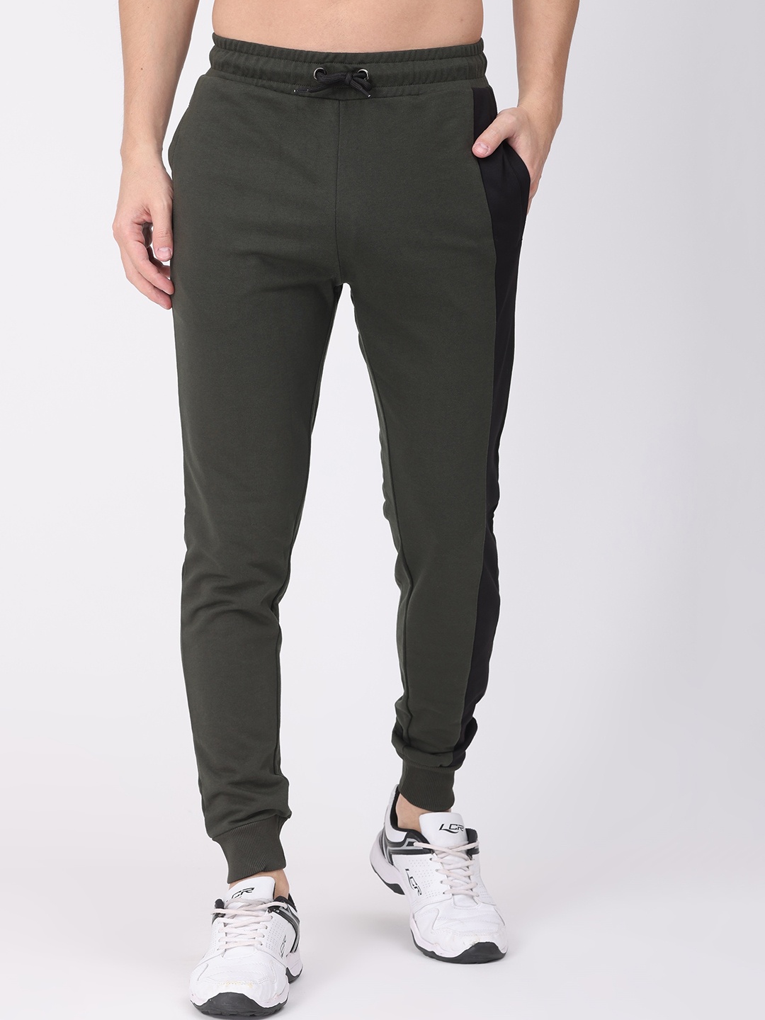 

POLONIUM Men Solid Rapid Dry Sporty Joggers, Grey