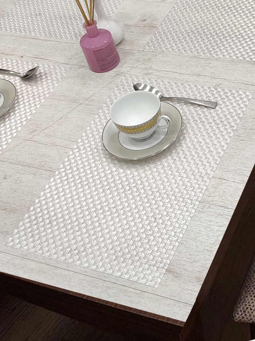 

BIANCA Bellevue Silver-Toned Set of 6 Geometric Woven Pattern Table Placemats