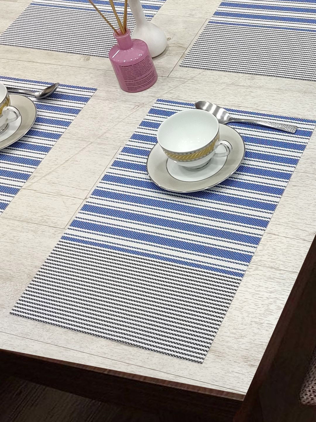 

BIANCA Alpine Blue & White Set of 6 Striped Woven Pattern Table Placemats