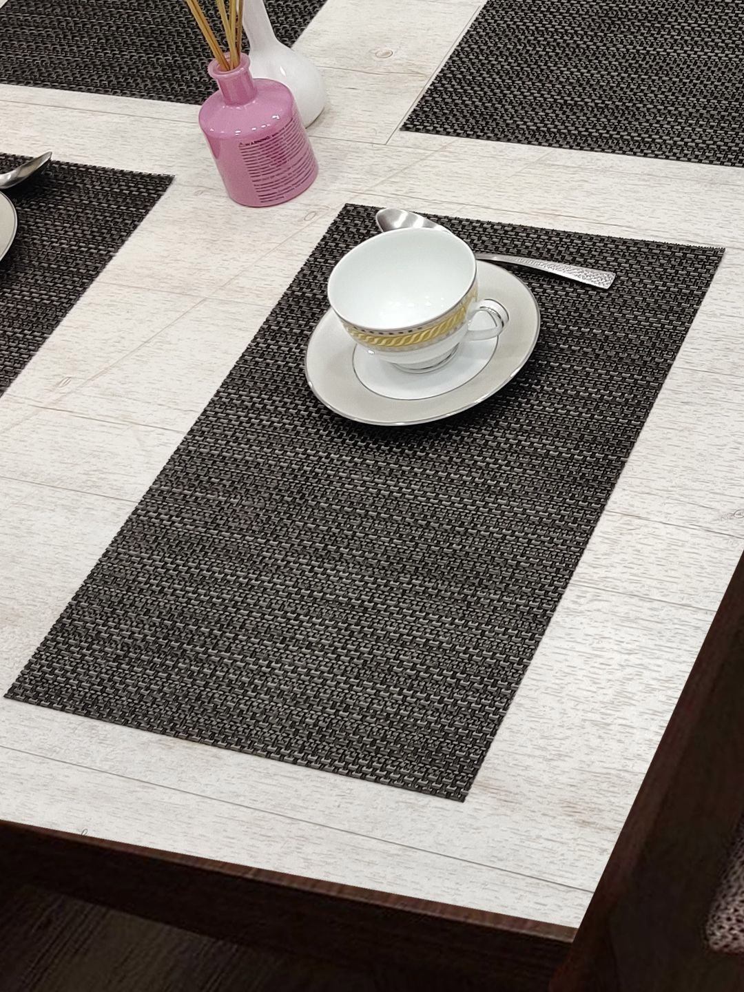 

BIANCA Bellevue Black Set of 6 Geometric Woven Pattern Table Placemats