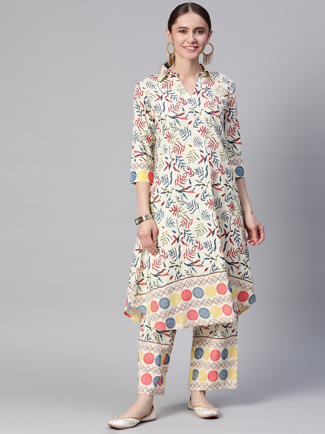 

mokshi Women Floral Printed Kurta with Palazzos, Beige