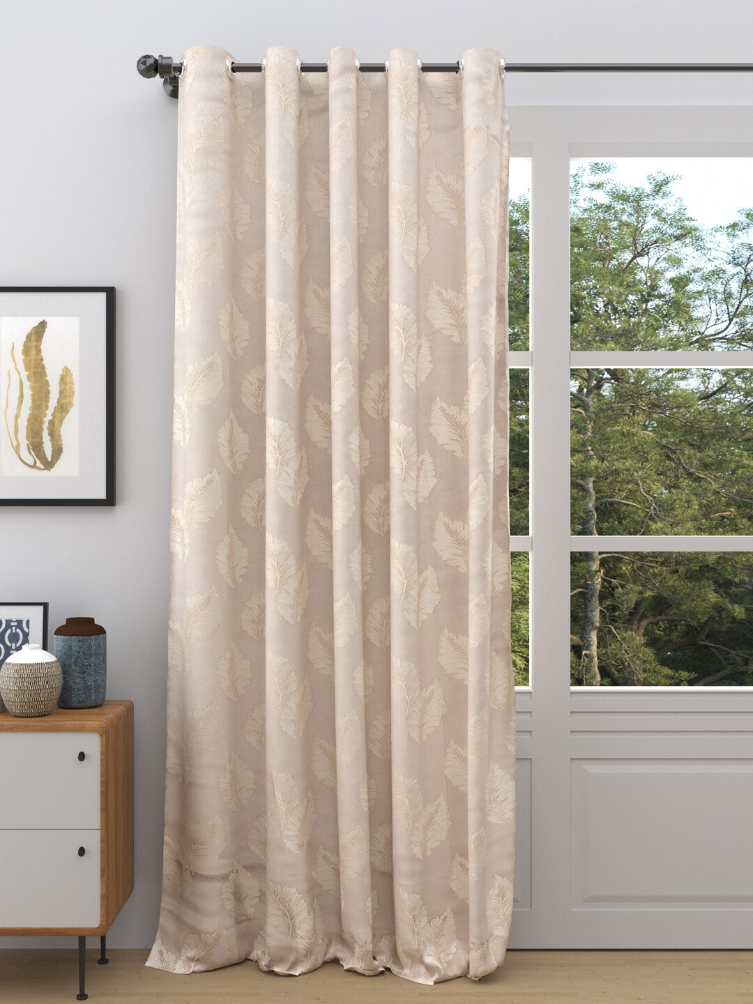 

DREAM WEAVERZ Cream-Coloured Floral Printed Room Darkening Single Door Curtain