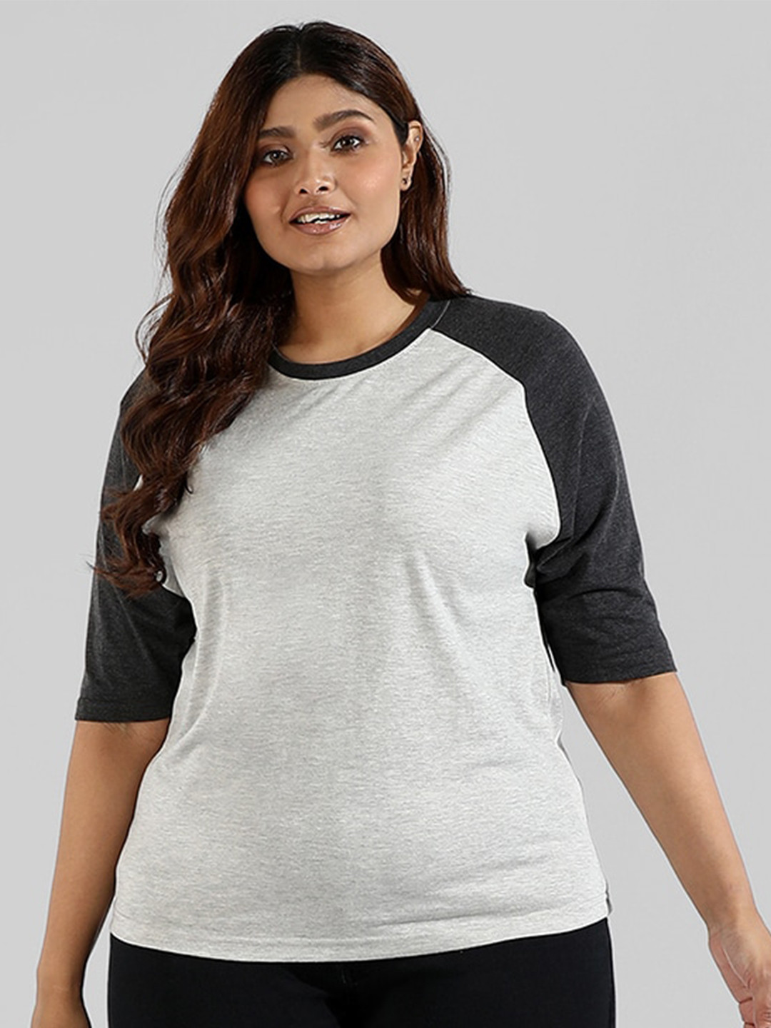 

Instafab Plus Plus Size Colourblocked Cotton Top, Grey