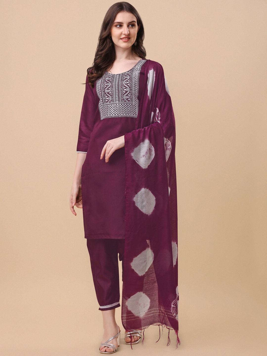 

Angroop Women Yoke Design Round Neck Thread Work Kurta with Trousers & Dupatta, Burgundy