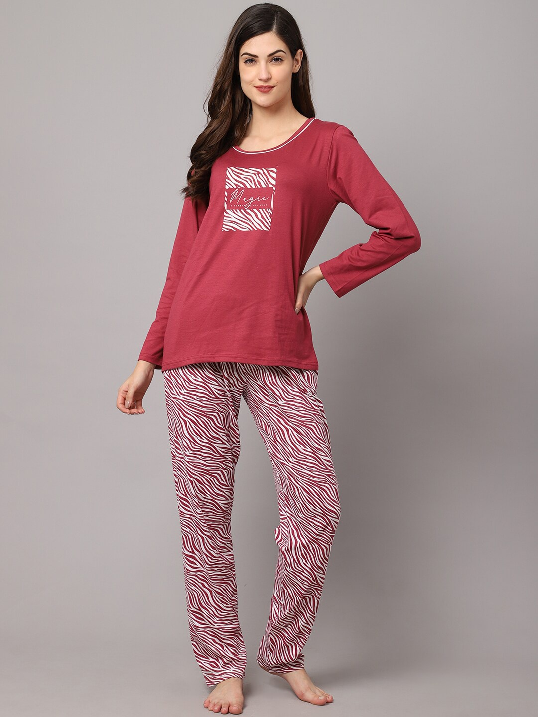 

Aerowarm Women 2 Pieces Abstract Printed Pure Cotton Night Suit, Maroon