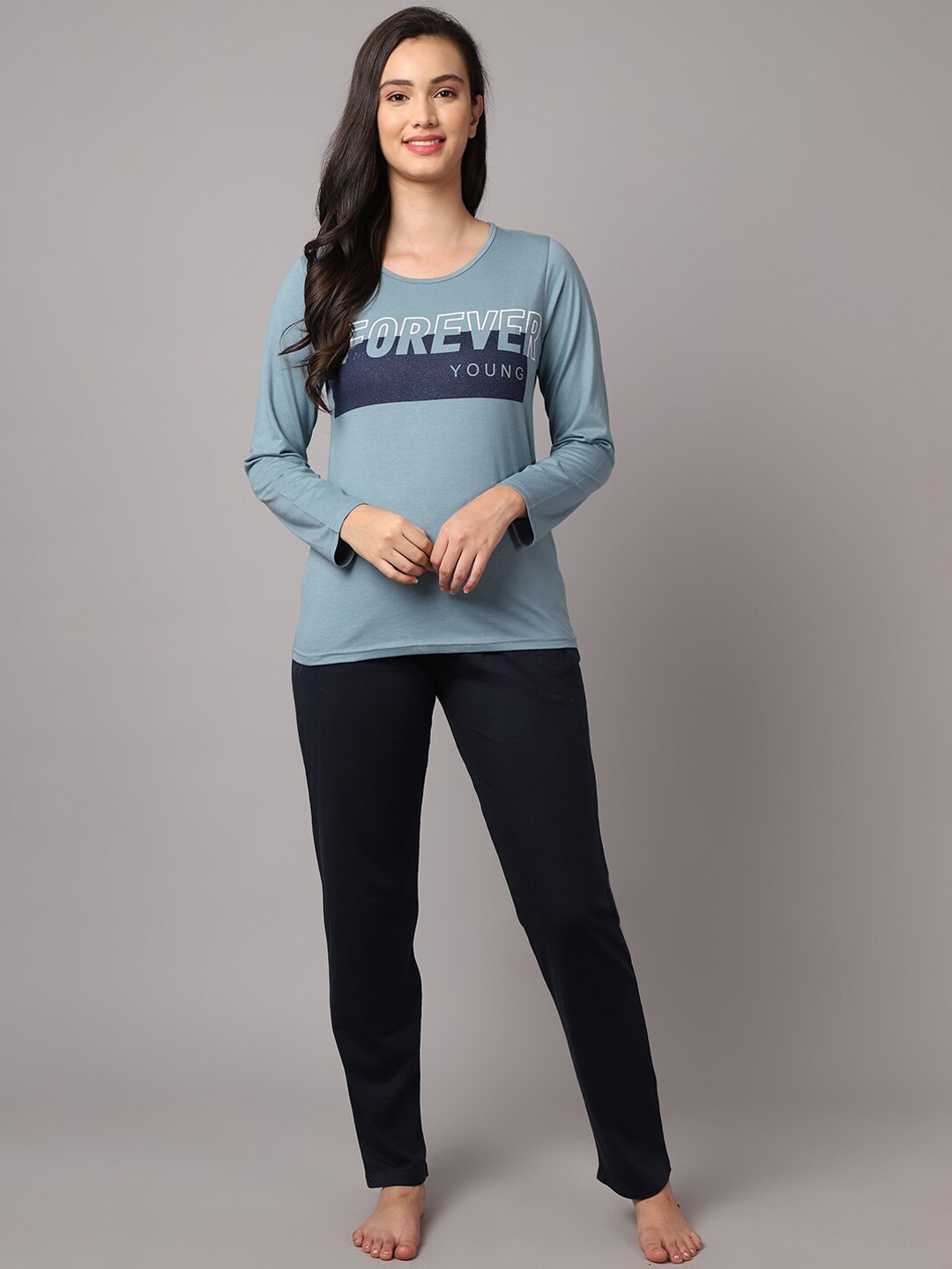 

Aerowarm Women 2 Pieces Typography Printed Pure Cotton Night Suit, Navy blue