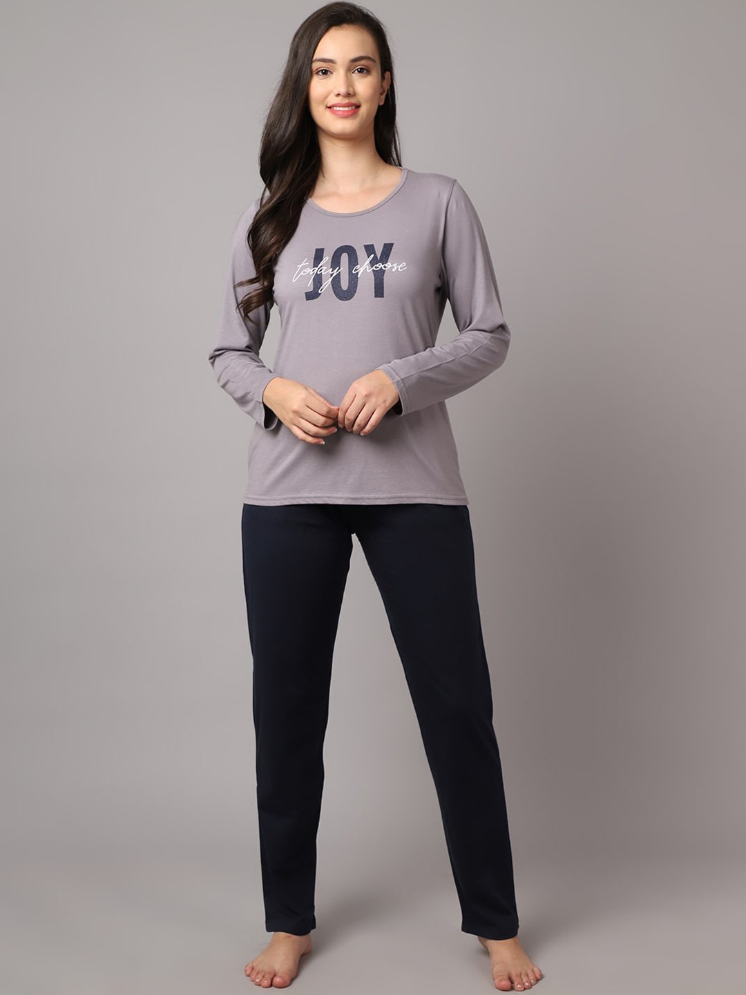 

Aerowarm Women 2 Pieces Typography Printed Pure Cotton Night Suit, Grey