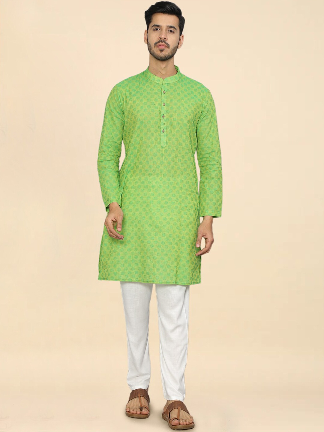

FLAVIDO Men Ethnic Motifs Printed Pure Cotton Kurta With Pyjamas, Green